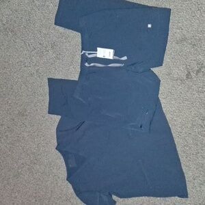 FIGS Slate Blue scrub set Pocket Top S/Cairo Cargo Pant M New!